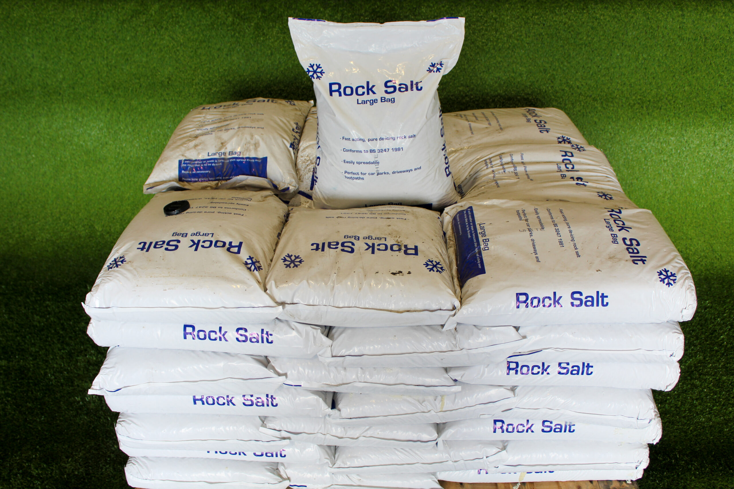 DEICING SALT WHITE BAG SIZE 25KG Talbot Turf